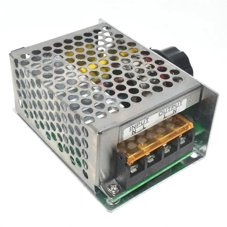 Digitális variátor világítás és hőmérséklet szabályozására Izzók fényerejének és ellenállások hőmérsékletének szabályozása