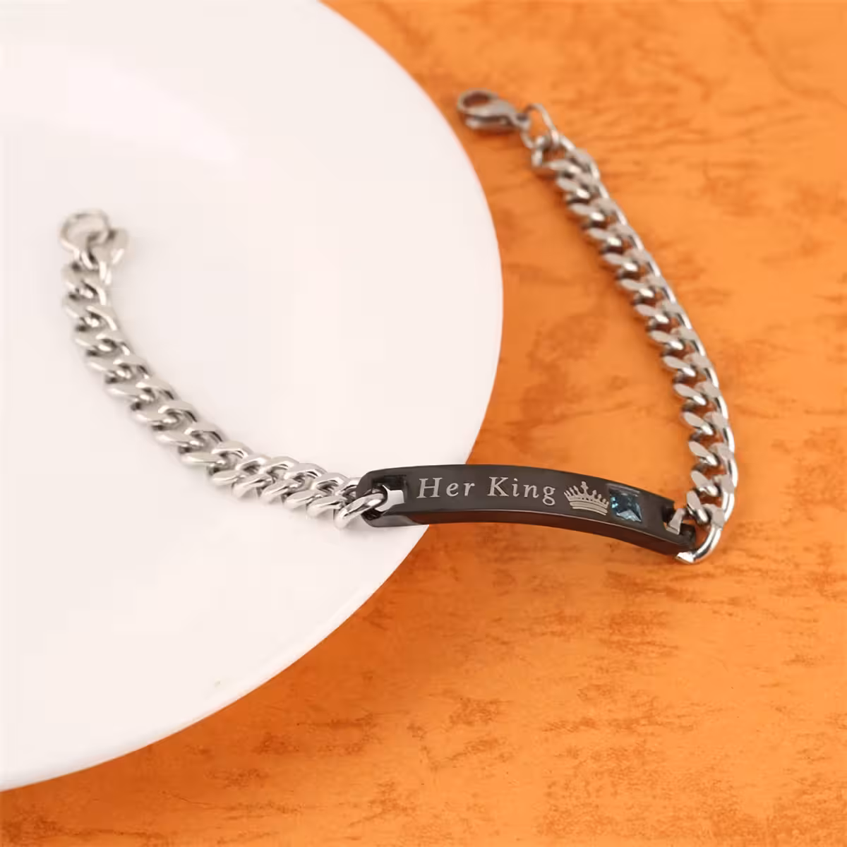 Bransoletka Her King z głębokim grawerem, odporna na zużycie