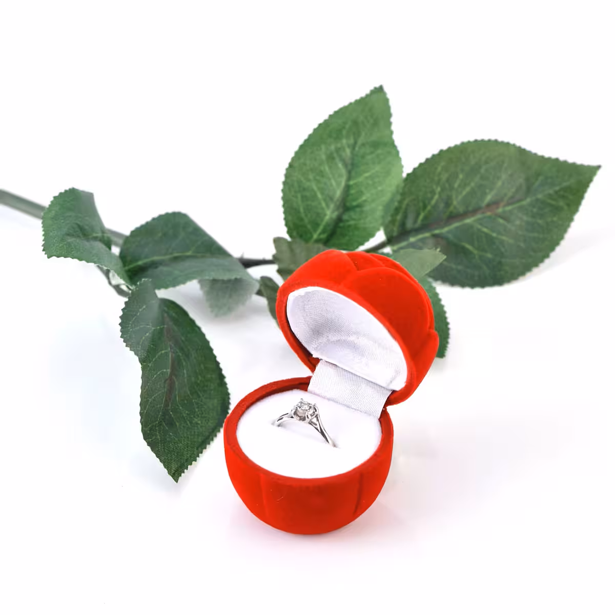 Pudełko w kształcie róży – idealne na romantyczny prezent