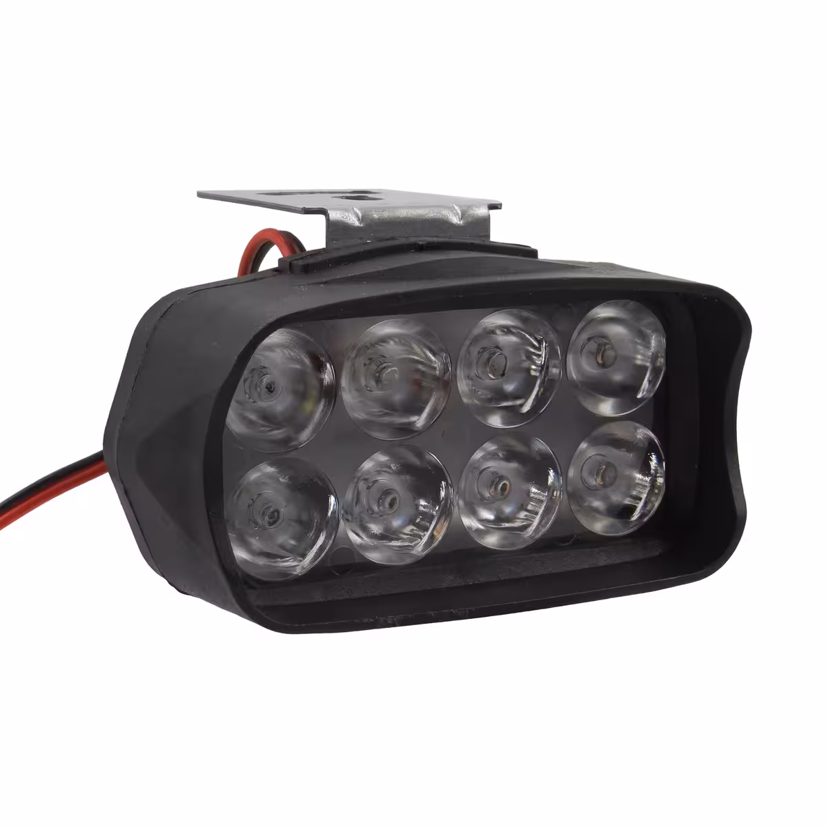 Far LED odporny na wstrząsy i deszcz, idealny na teren trudny