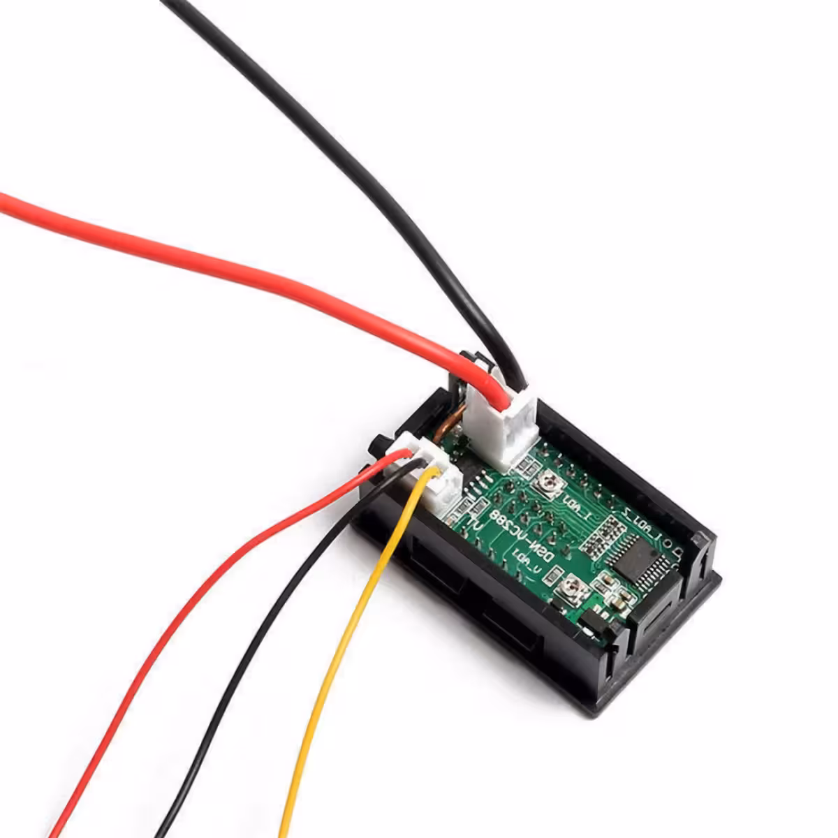 Elektroniczne urządzenie panelowe do pomiaru prądu stałego