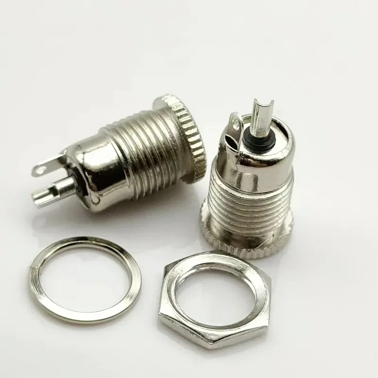 Regulowany transformator 72W z wyjściem DC Mocna ładowarka do zastosowań DIY i elektroniki domowej