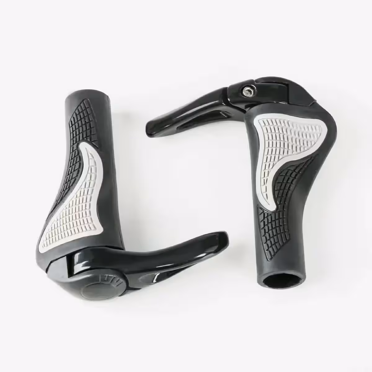 Czarne gumowe gripy, ergonomiczne, mocowanie lock-on do roweru MTB