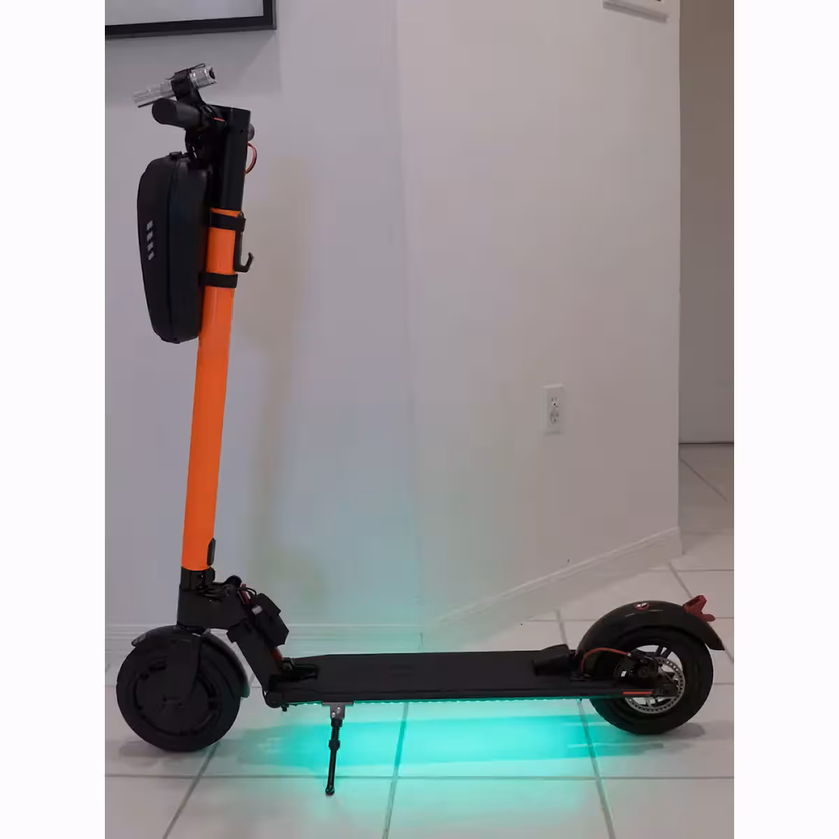 Paski LED RGB z pilotem do hulajnóg elektrycznych