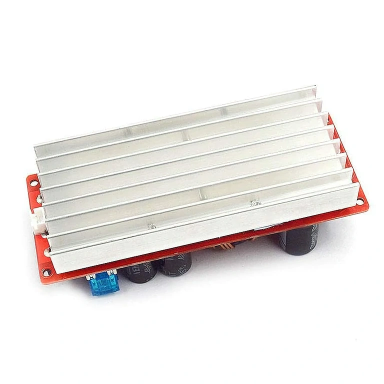 Konwerter DC do dużych obciążeń Solidny konwerter DC-DC do zasilania obciążeń dużej mocy