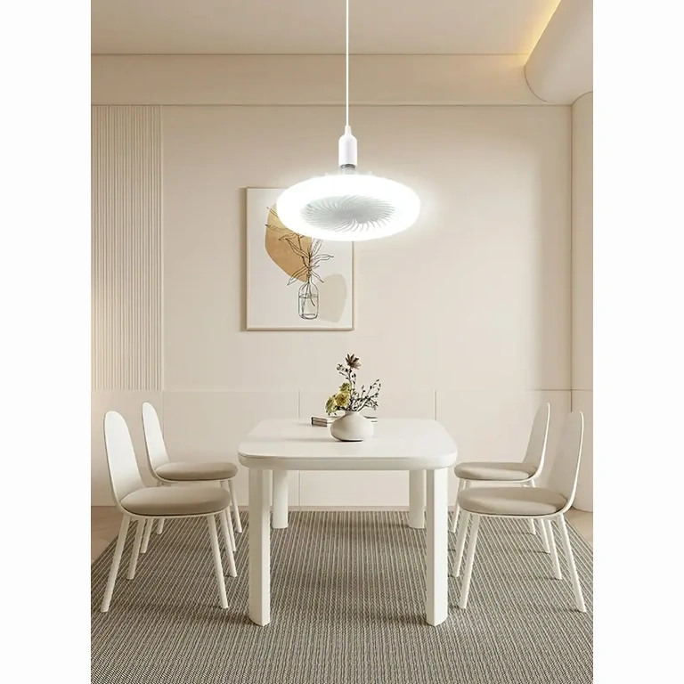 Nowoczesny wentylator z oświetleniem do salonu Wentylator sufitowy z nowoczesnym designem w salonie