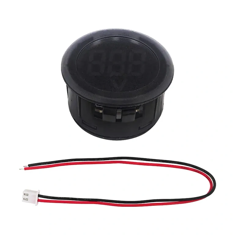 Cyfrowy woltomierz w obudowie ABS Cyfrowy woltomierz z wytrzymałą obudową ABS