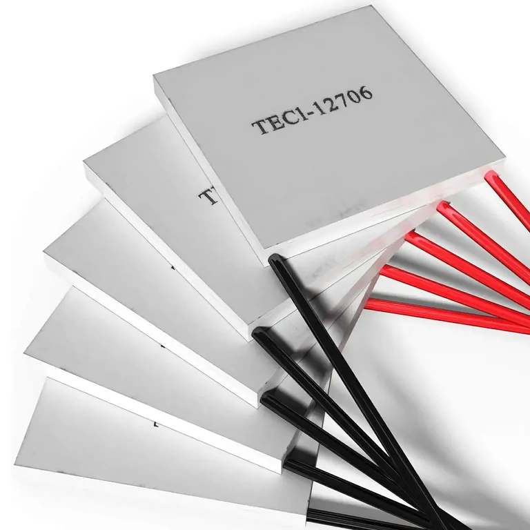 Moduł termoelektryczny z ogniwami Peltiera do chłodzenia i ogrzewania