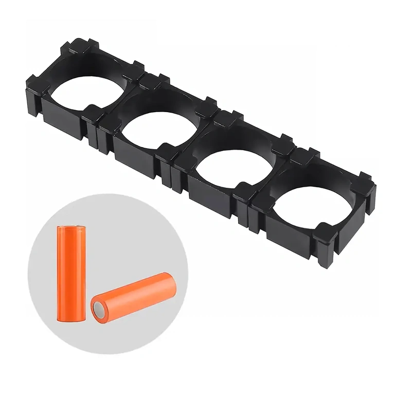 Cztery modułowe uchwyty dla ogniw Li-ion 18650, gotowe do użycia