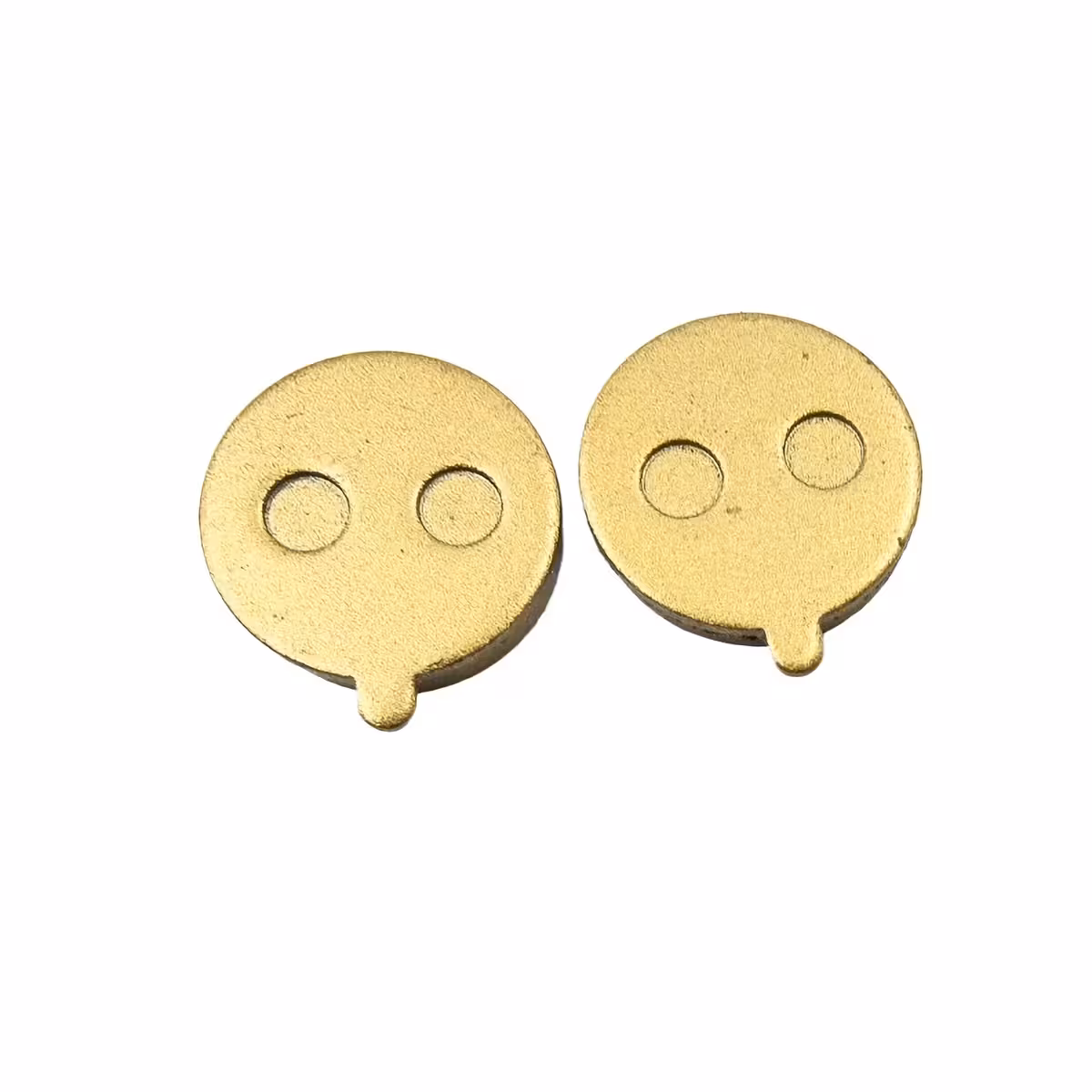 Skuteczne klocki hamulcowe na deszcz, zapewniają bezpieczne i stabilne hamowanie