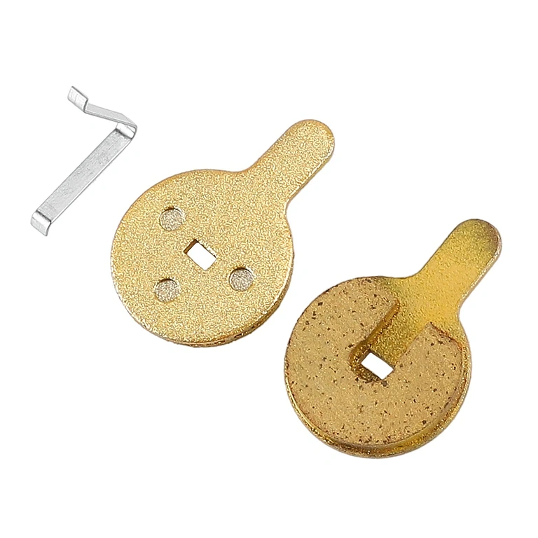 Szczegół metalowych klocków hamulcowych, materiał miedź