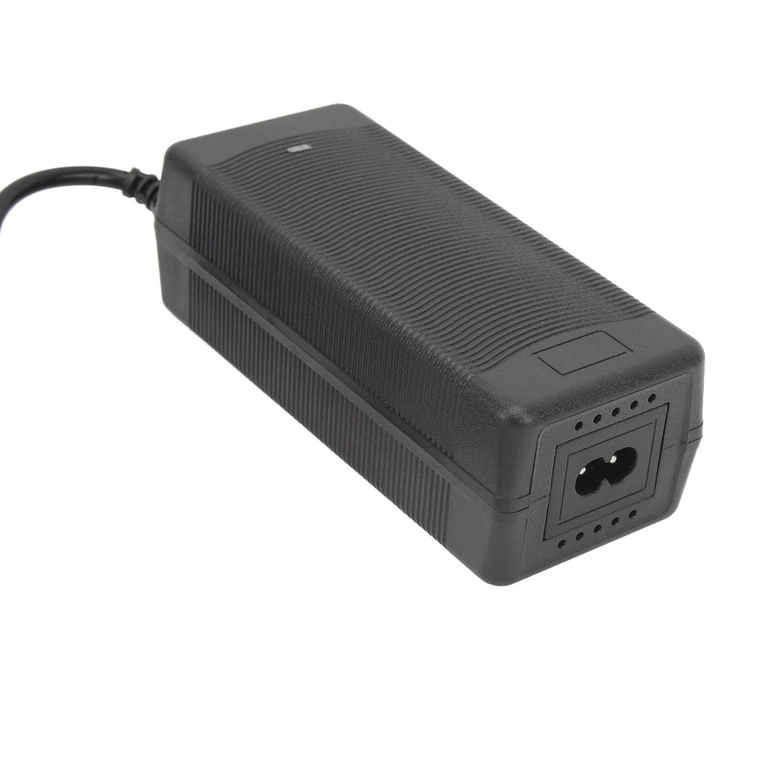 Ładowarka 52V–58.8V 2A z wtykiem koncentrycznym 8mm kompatybilna z hulajnogami i skuterami elektrycznymi