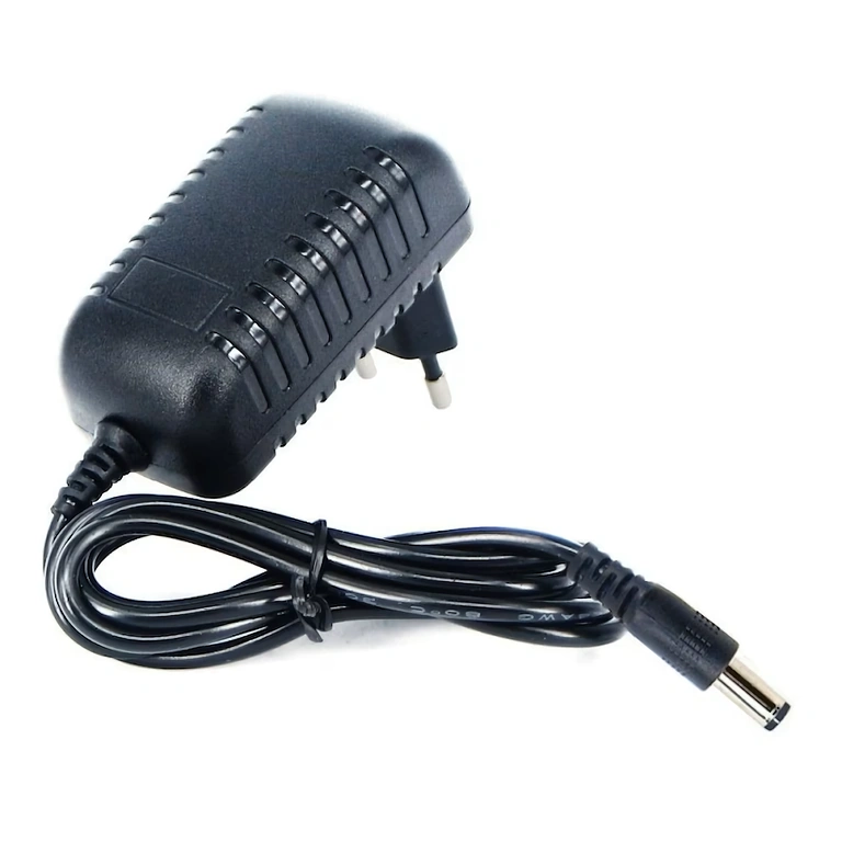 Ochrona przed przeciążeniem i zwarciem Ładowarka LiFePO4 12V 2A z ochroną przed przepięciem, przeciążeniem i zwarciem