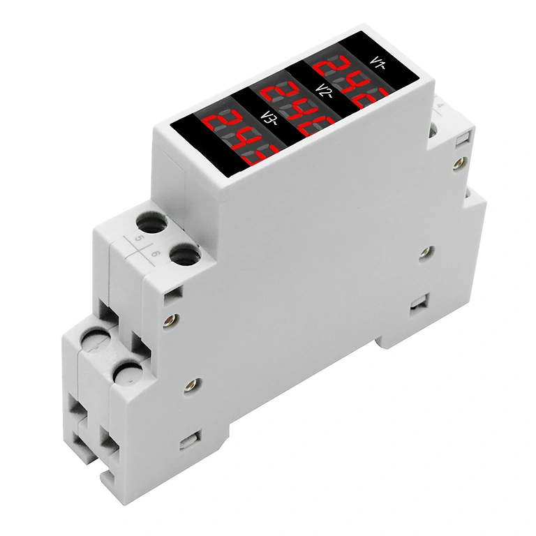 Montaż woltomierza cyfrowego w panelu przemysłowym.